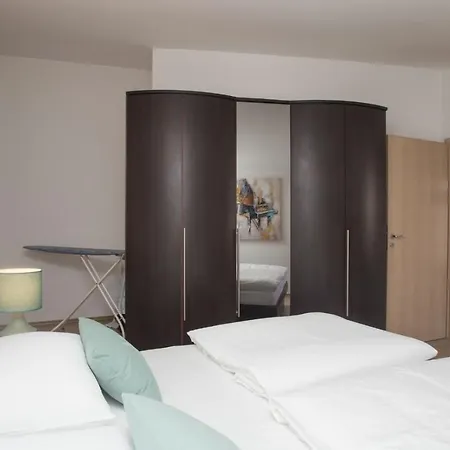 Apartman Tony * Zrnovnica